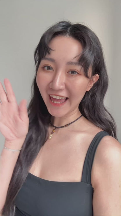 Yi-Ling M